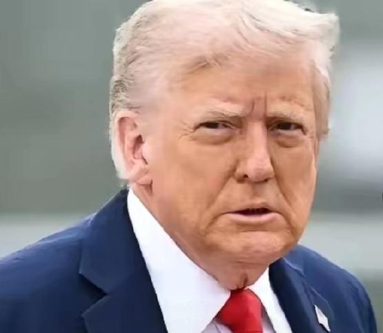 特朗普总统真会玩，10月31日，在特朗普的海湖庄园举办一场万圣节派对，各方大咖云