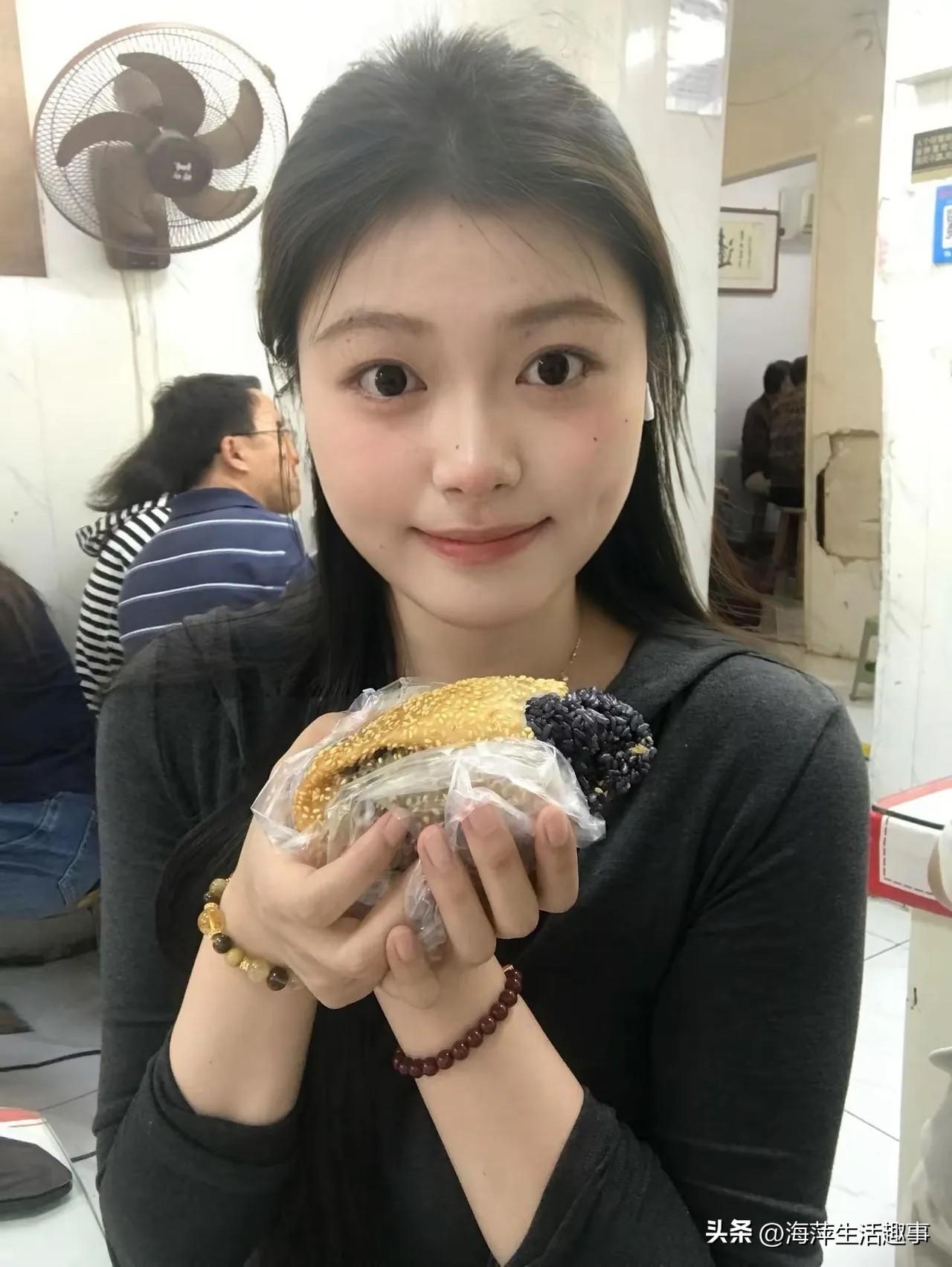 一看就知道，这是一个黄花大闺女！
