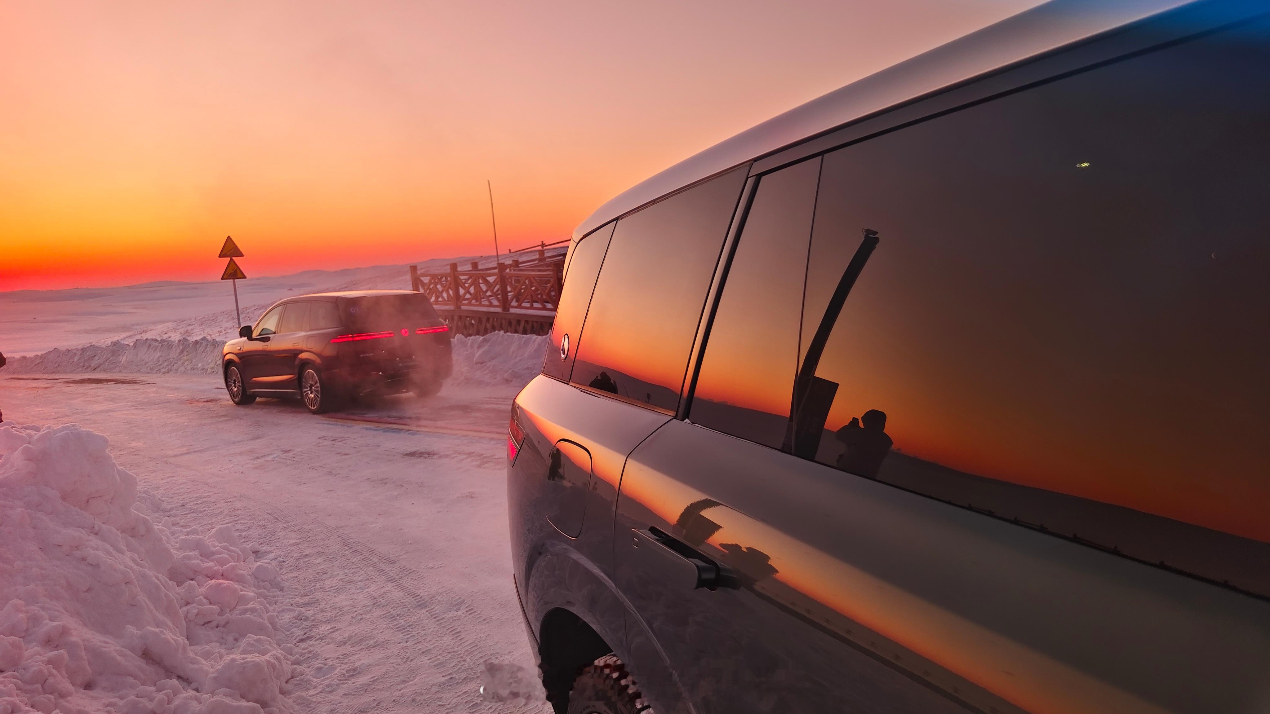 属于腾势n9 的蓝调时刻！大v聊车腾势汽车