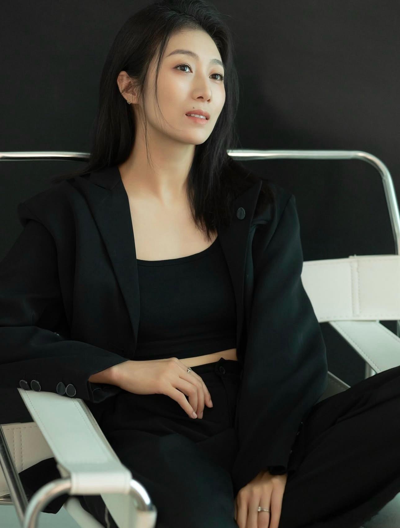 韩莹:记得我们曾经年轻过太酷了[酷]成熟女人的韵味[奶牛猫] ​​​