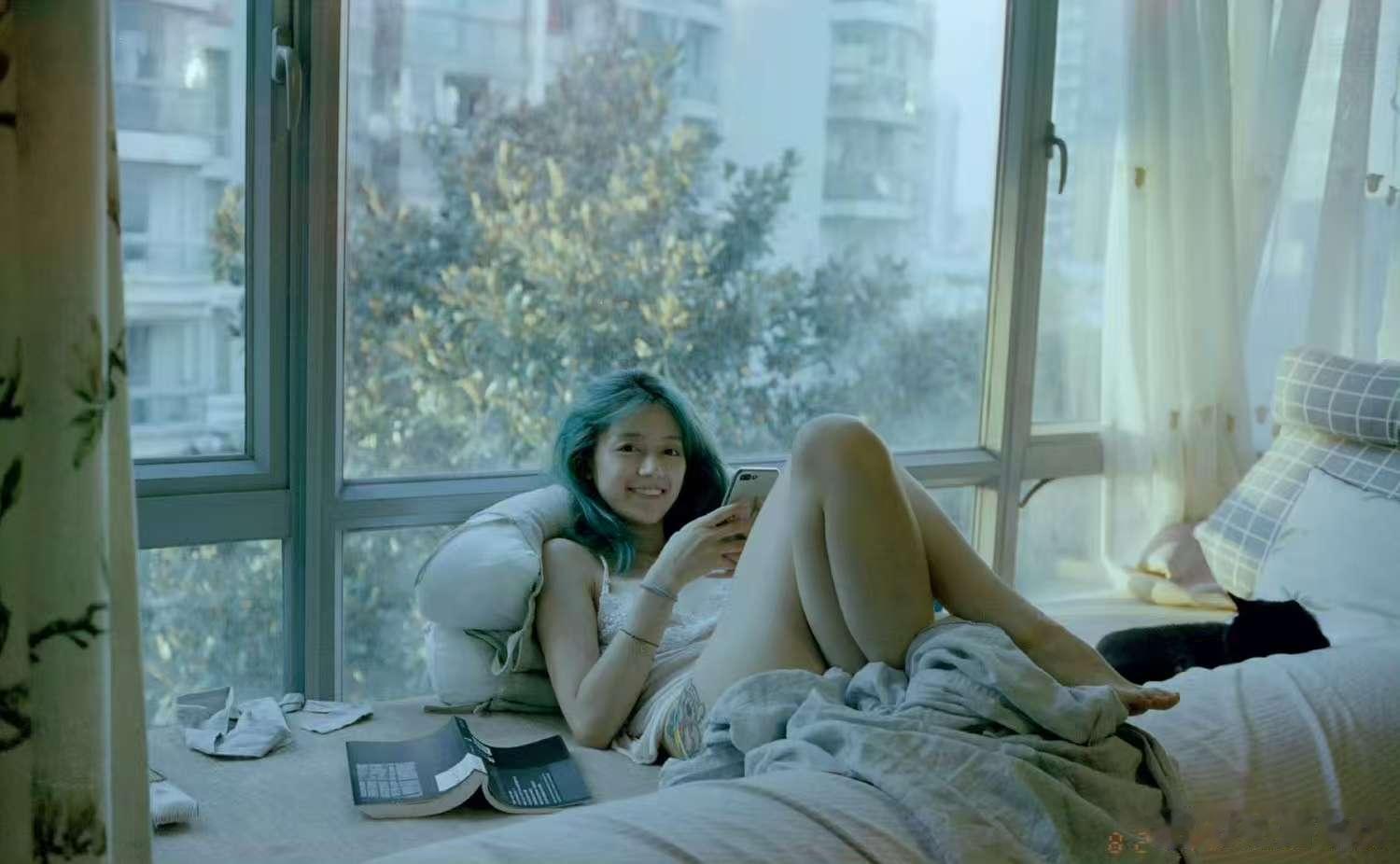 李诞黑尾酱离婚5年了 醉后求婚的婚姻，终究还是走到了尽头。李诞黑尾酱的离婚原因 