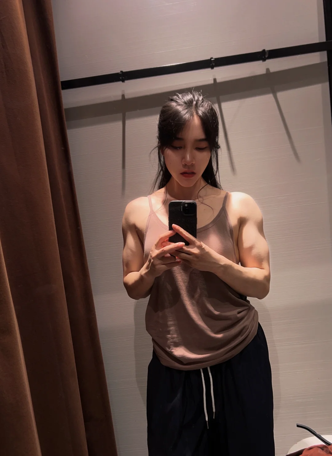 35岁，健身7年，可以吸引200个女宝的注意么？