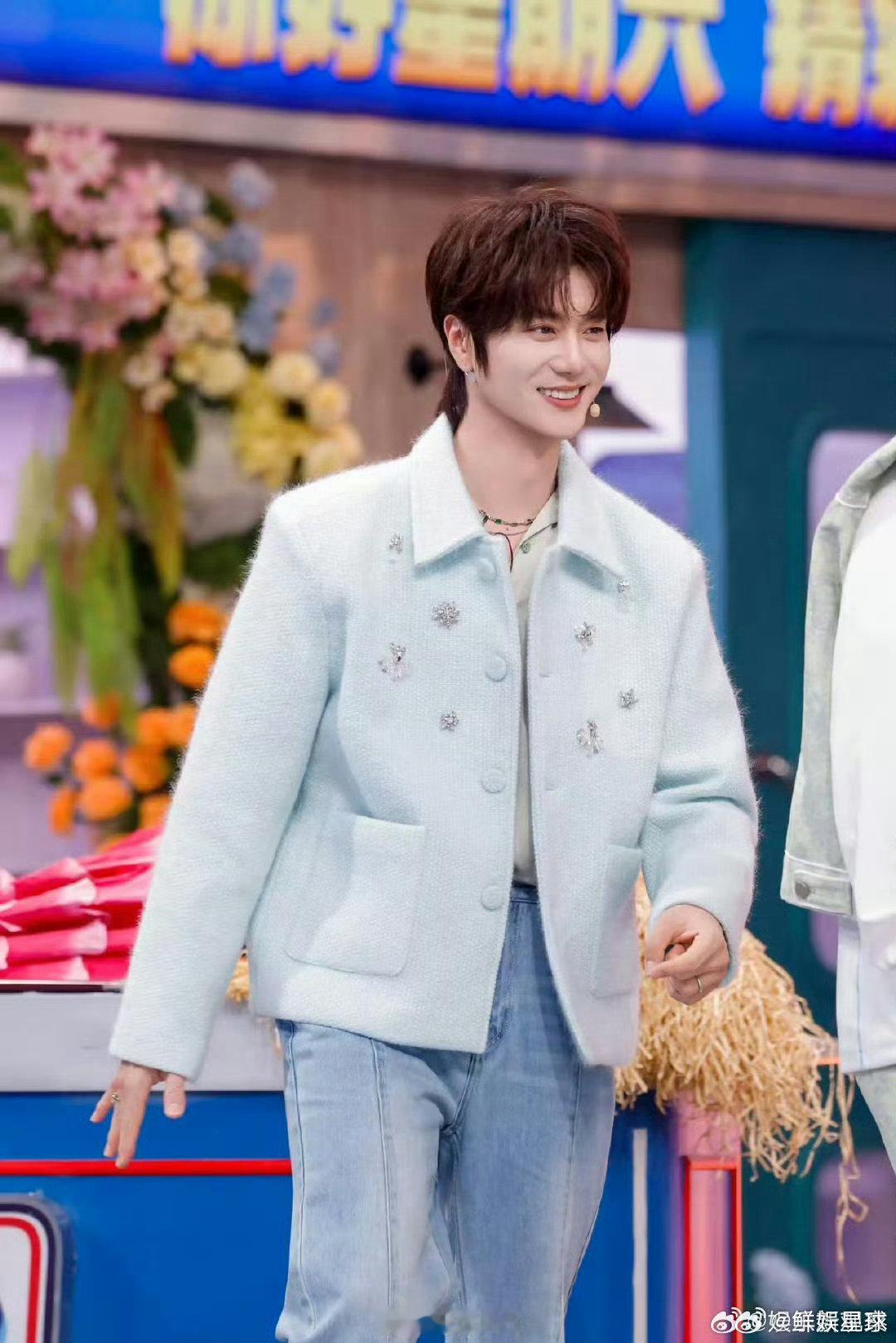 你好星期六hi6实时收视率第一你好星期六hi6友情研究所收视爆了！峰值0.758