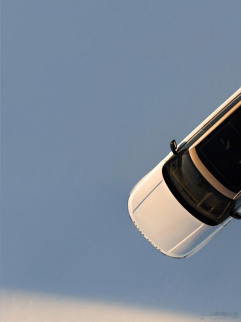 揽胜运动SV，纵横全地形实力操控，尽显从容随时出发，纵享驾趣揽胜我与汽车的日常