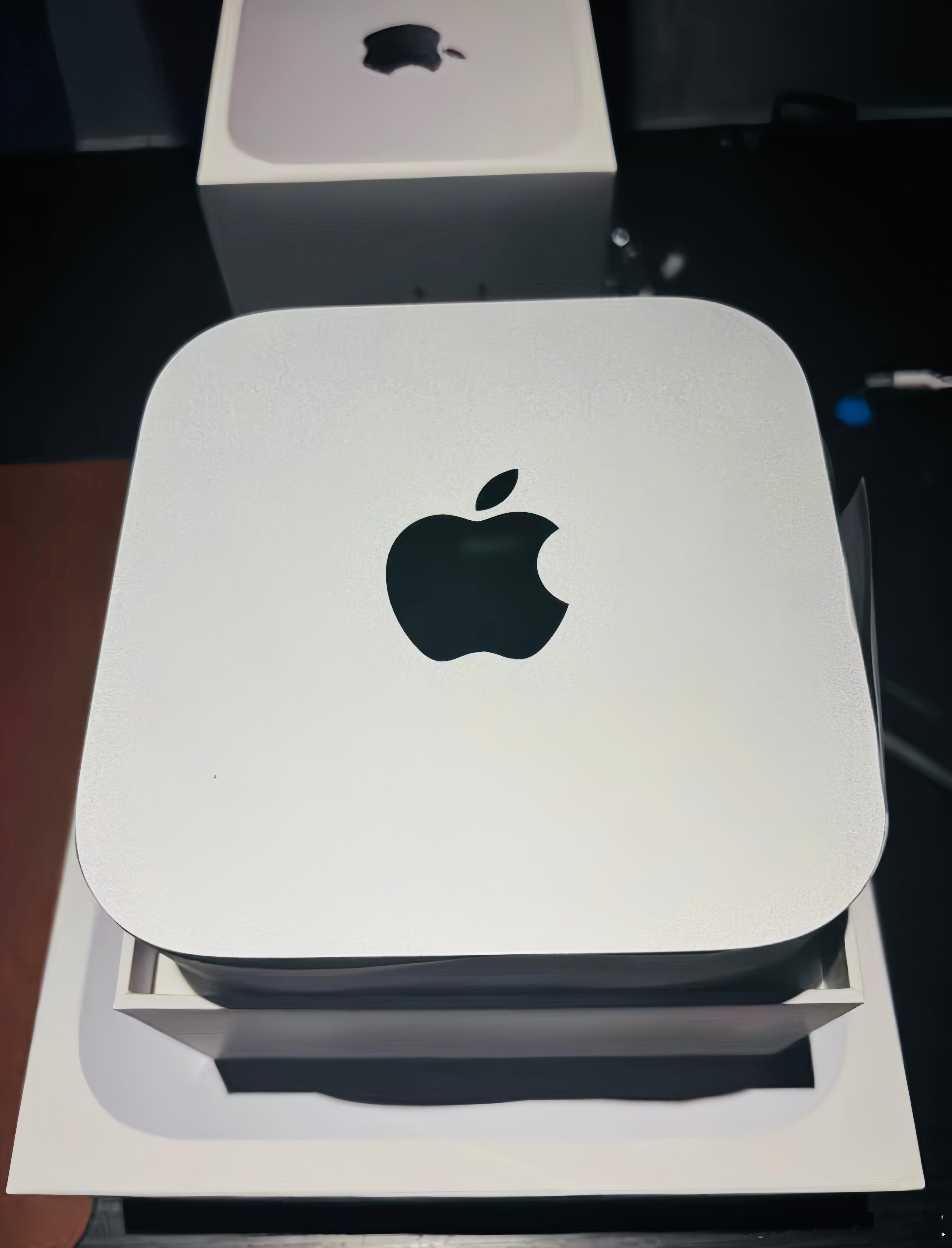 一年过去了，当初3000块拿下的M4 Mac mini含金量还在提升，到现在还是