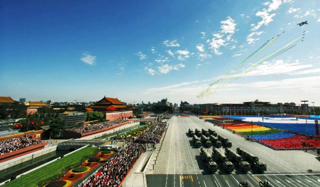中、俄、朝三国元首齐登天安门预示着什么？我以为：
其一，铭记历史才能不忘初心，不