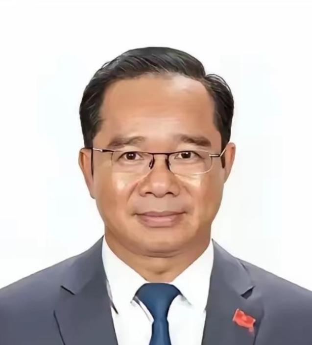 越南国立大学的阮文泰教授：“虽然我个人对中国有意见，但不得不承认，在黄种人当中，