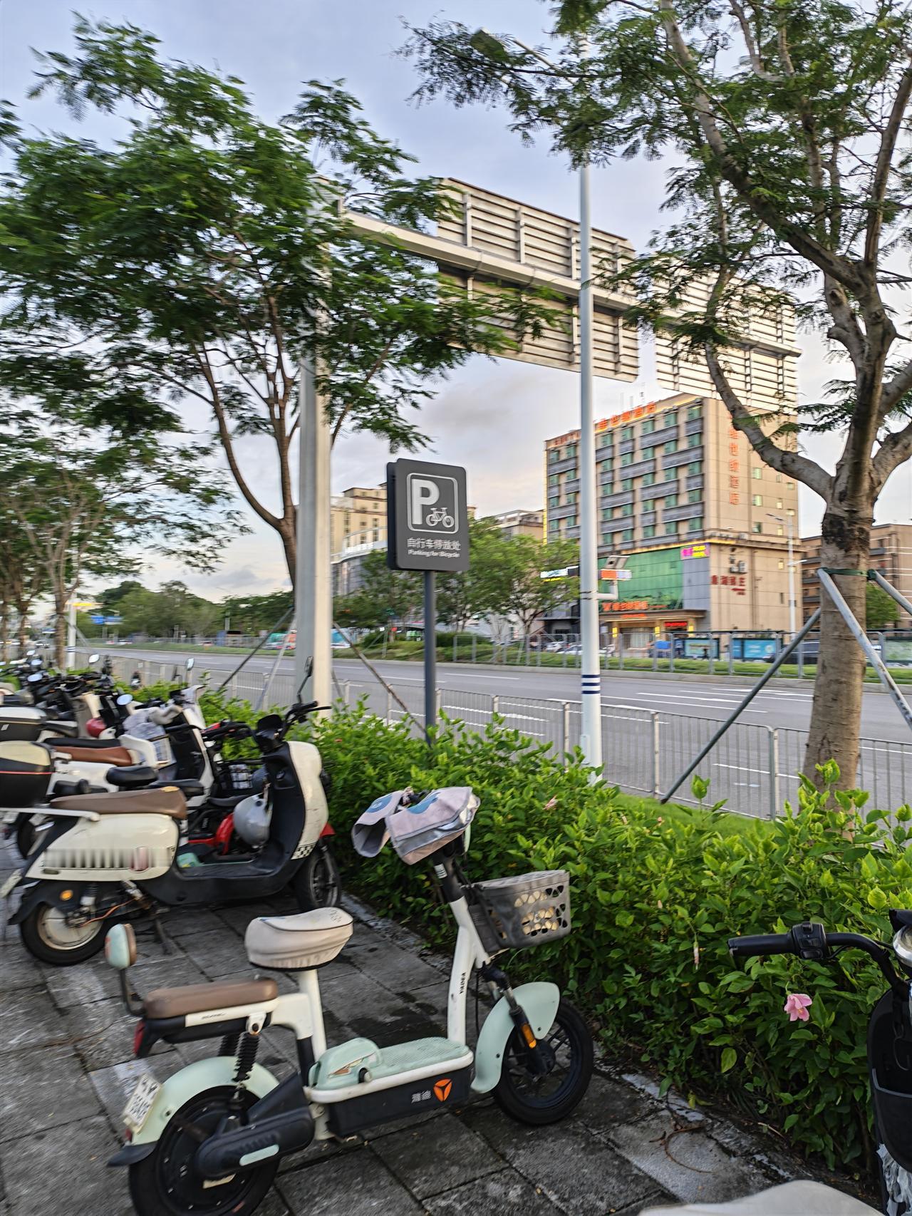 夏日生活打卡季生了一场大病之后，你就知道谁最关心你，谁会在乎你，谁又是在看你的笑