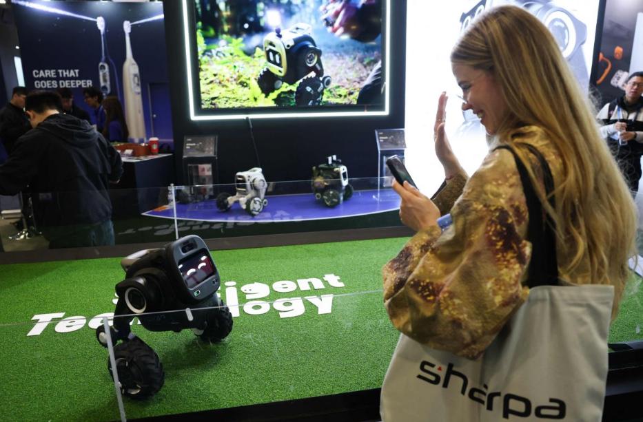 AI狂飙时代，人为何仍是核心？日企巨头给出答案
 
生成式AI席卷各行各业，金融