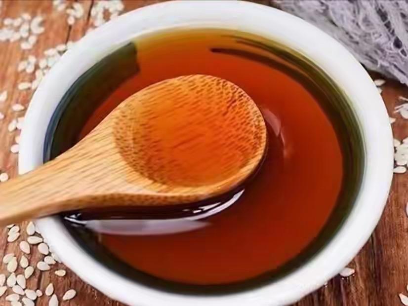 河南林州“10大特产”，你吃过几个

1、临淇小磨香油
2、淇河鲫鱼
3、临淇豆