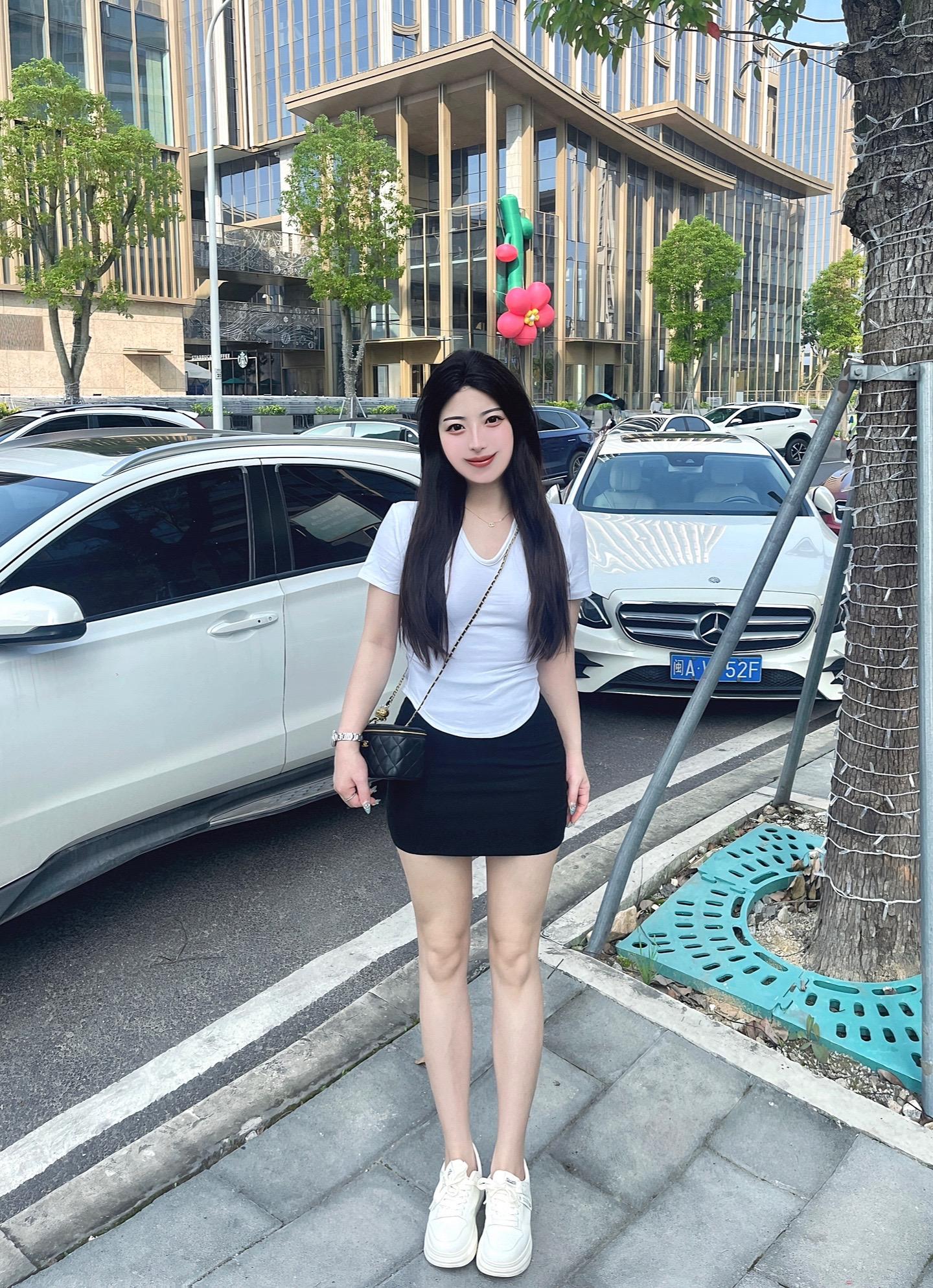 我不在乎男人爱不爱我 我只在乎他有没有能力让我不变心