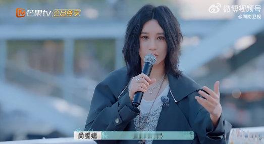 尚雯婕这5分钟即兴够我学一辈子尚雯婕在《巴黎合伙人》的发言太有格局！聊 “国货出