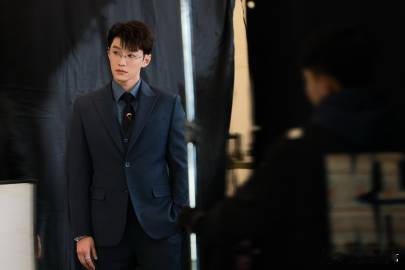 代旭太直观的帅气了 《轧戏》代旭太直观的帅气了，发现猫的树每拍一个就会火一个！他