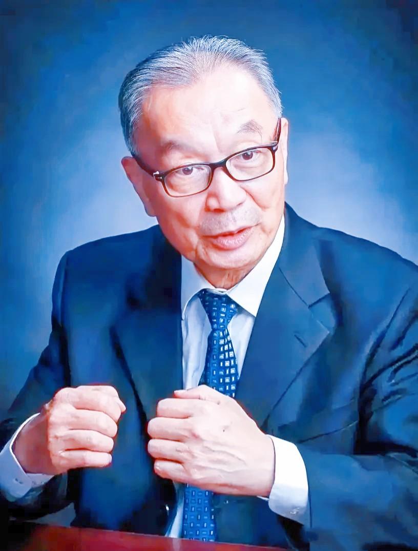 温铁军教授抛出引人深思之问：

“为何我们一味追摹已显陈旧的西方发展轨迹？又为何