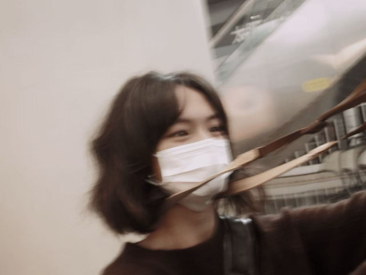 文淇出发巴黎时装周✨好文艺feel的出发图~期待文淇在巴黎出更多美图~闪耀巴黎?