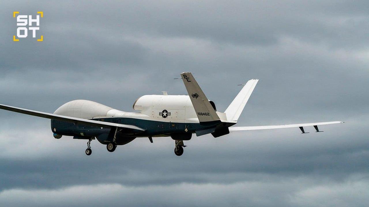 特朗普刚说完要“拿下”古巴，美军无人机就围着古巴海岸来回转。

一架呼号BLKC