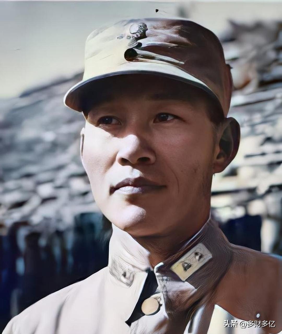 黄埔5期名将李鸿：长春投诚本可安享，赴台却因孙立人案坐25年牢！
 
原国民党新