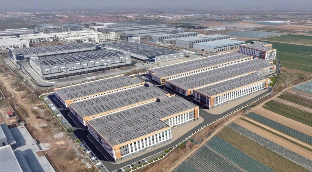 近日，青岛平度市城市资产运营有限公司青岛临空·绿色智能机械产业园项目批前公布，项