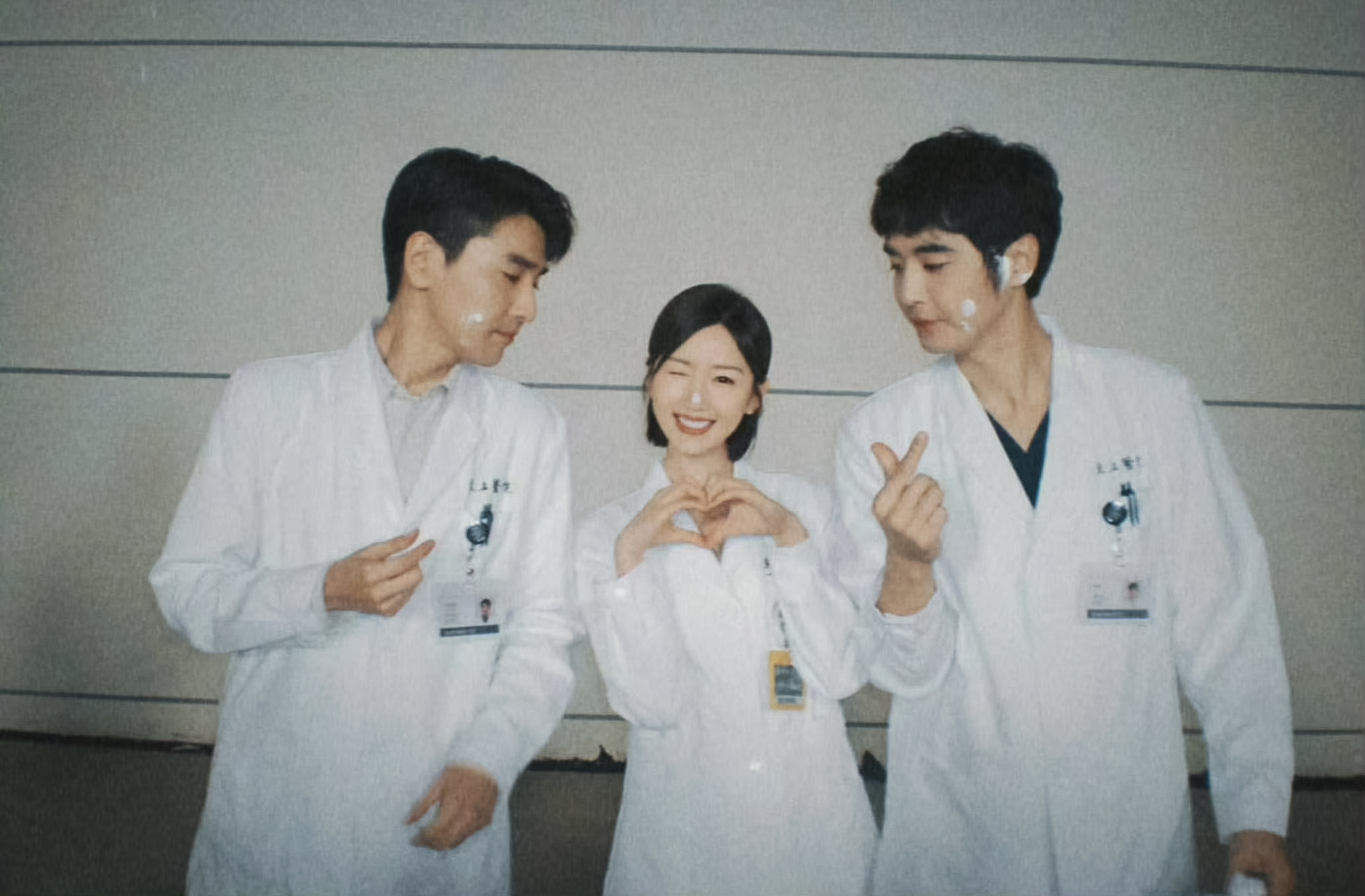 「问心」1年前的今日首播～ ​​​