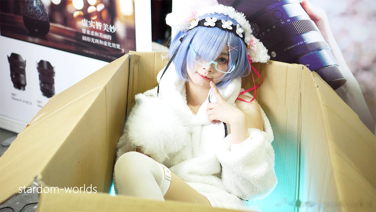 cosplay蕾姆广州漫展 可爱萌妹 蕾姆 cos 适马 萤火虫漫展37th 