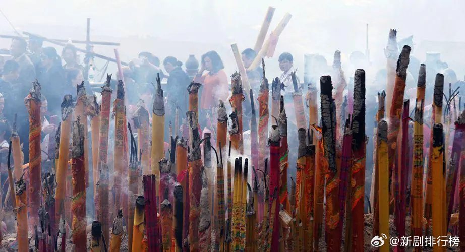 春启于惊蛰，福聚于铁刹！这个节气是春天的重要里程碑，寓意着新生、希望与机遇，更是