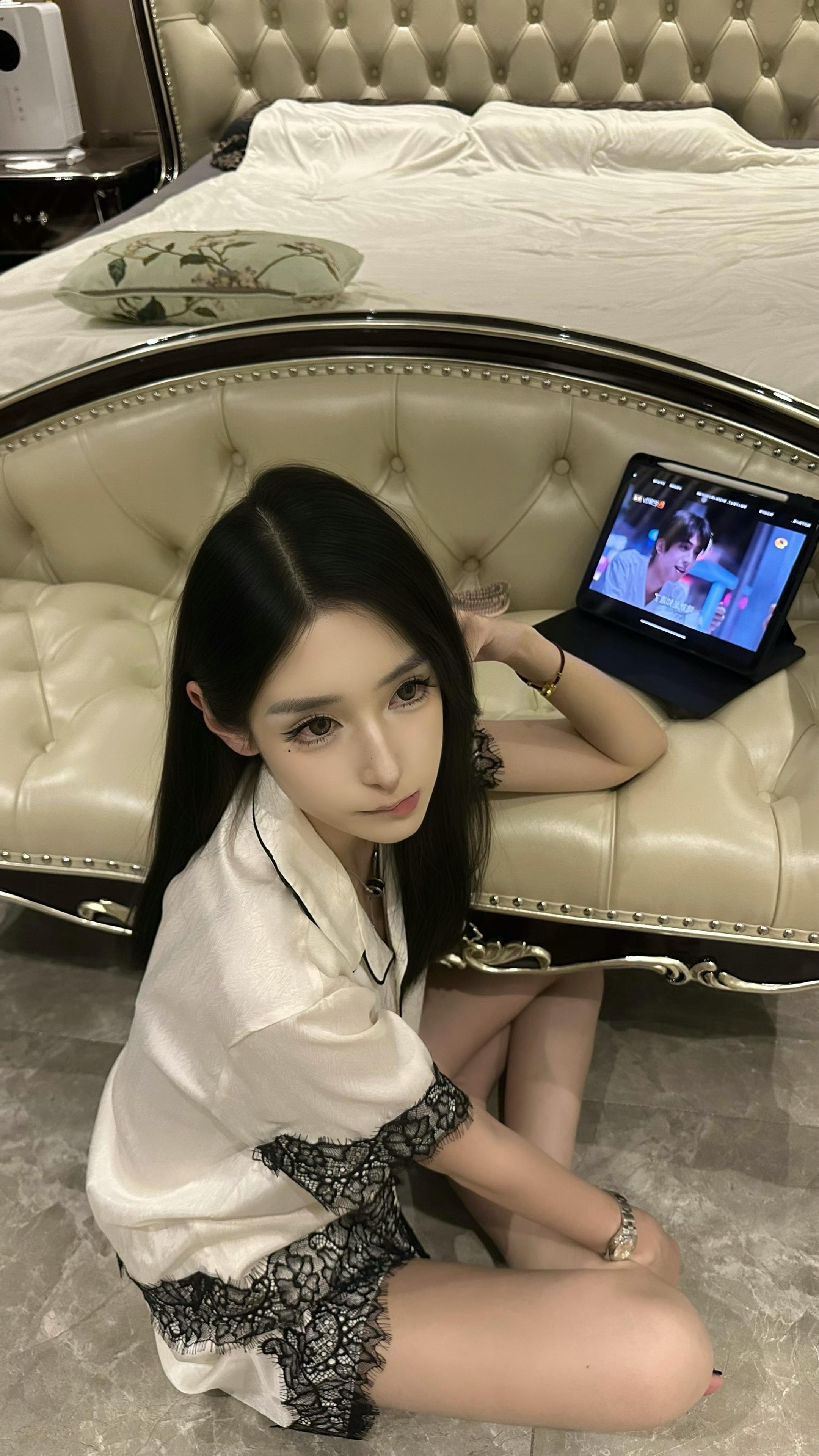 谢谢远去的一切 如今的我在平静中自洽 更爱一个人的笃定