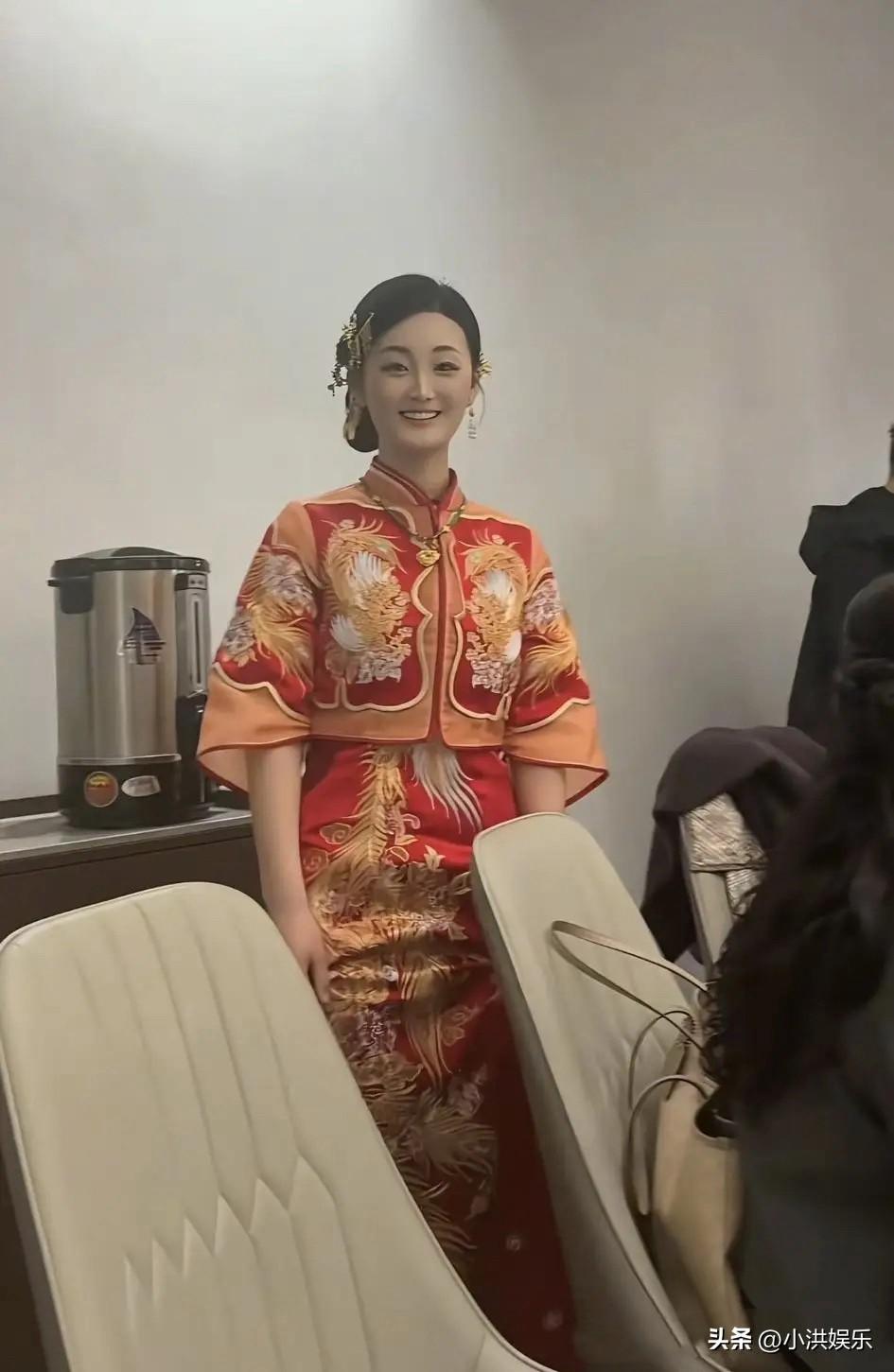 陈亚楠还真是让人意外，
陈亚楠自从与朱小伟离婚以后，朱小伟已经成家有了孩子，陈亚