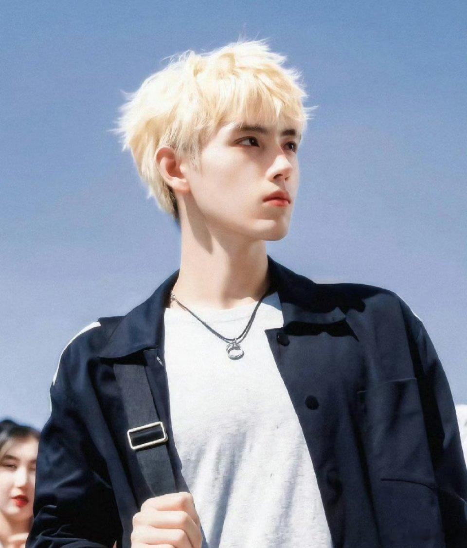 陈飞宇怎么不算养成系呢陈飞宇把养成系快乐拉满！这一路蜕变，清爽又努力，像看着自家