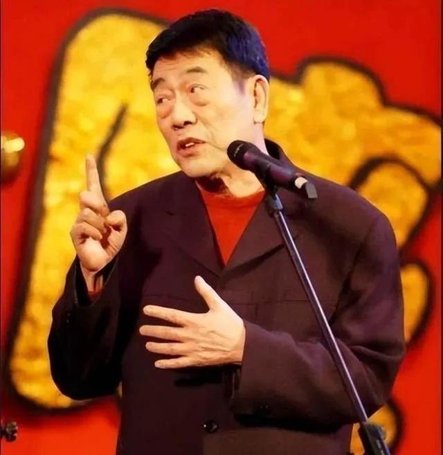 相声演员杨少华去世 ，享年94岁！今天下午，记者在相声演员苗阜、天津知名相声主持