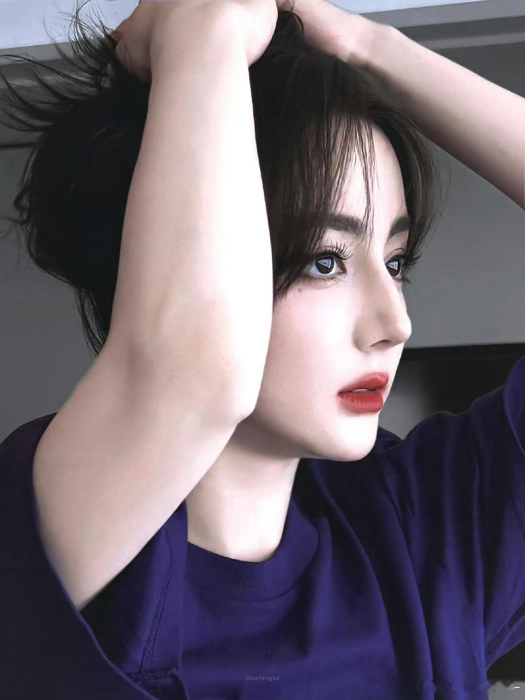 迪丽热巴钰珑 dlrb 迪丽热巴功夫女足 dlrb 迪丽热巴卫蓝你眼中有星海浩渺