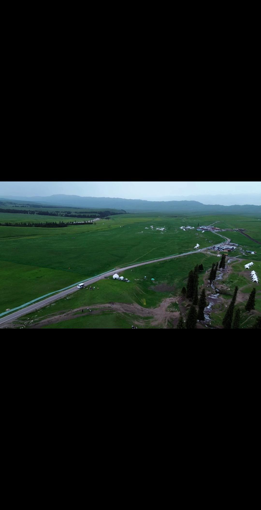 莫名其妙帮你一把的贵人，吵不散骂不走的挚友，连缺点都觉得你可爱的伴侣…...