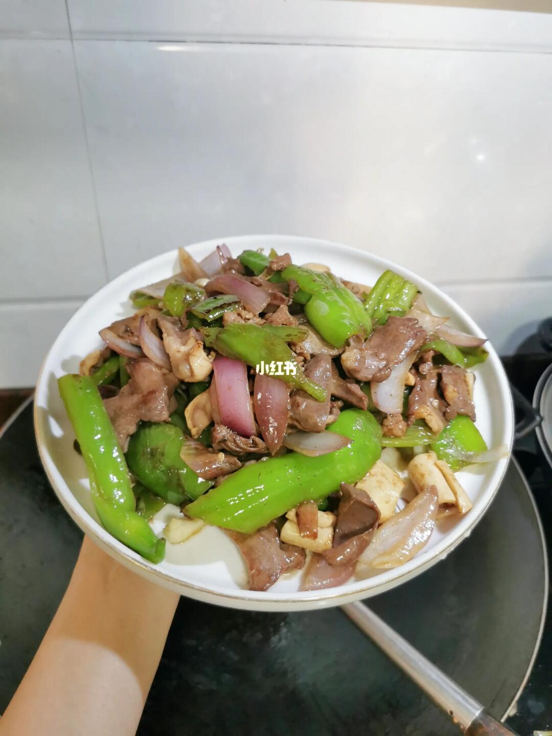 青椒爆炒猪心，真的香辣下饭👍