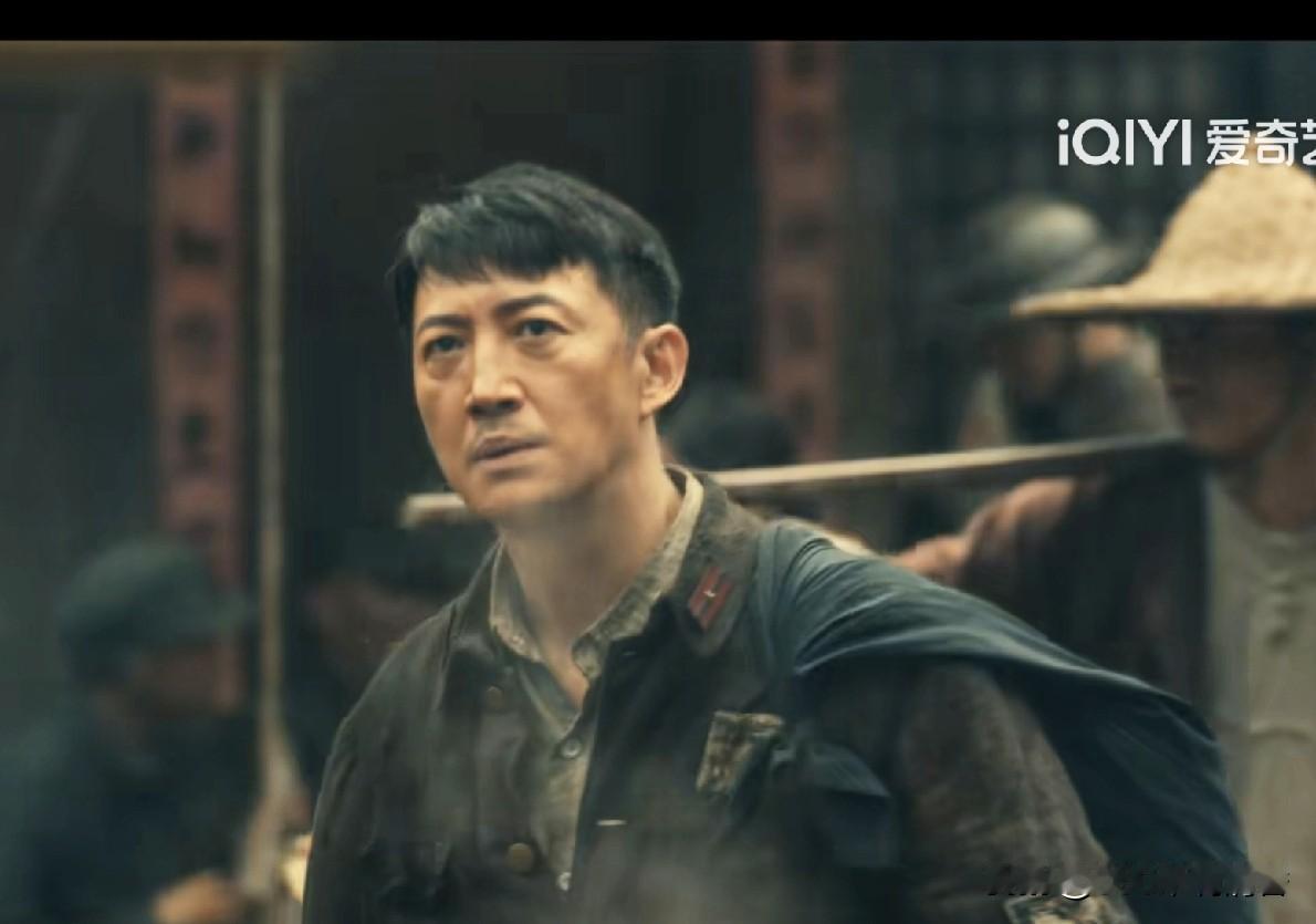 电视剧《八千里路云和月》中，台儿庄一战后，张云魁（王阳饰）又活了下来，此刻的他离
