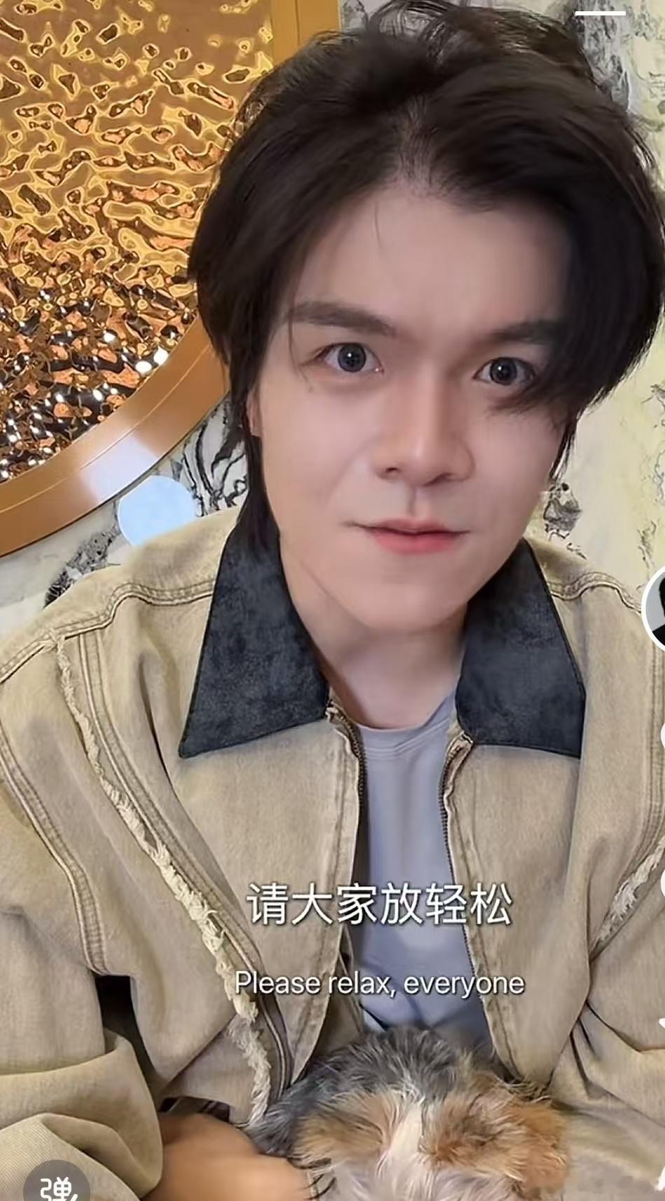 【柯洁送高考祝福】6月5日，距2026年高考仅剩2天。围棋世界冠军柯洁发视频送高