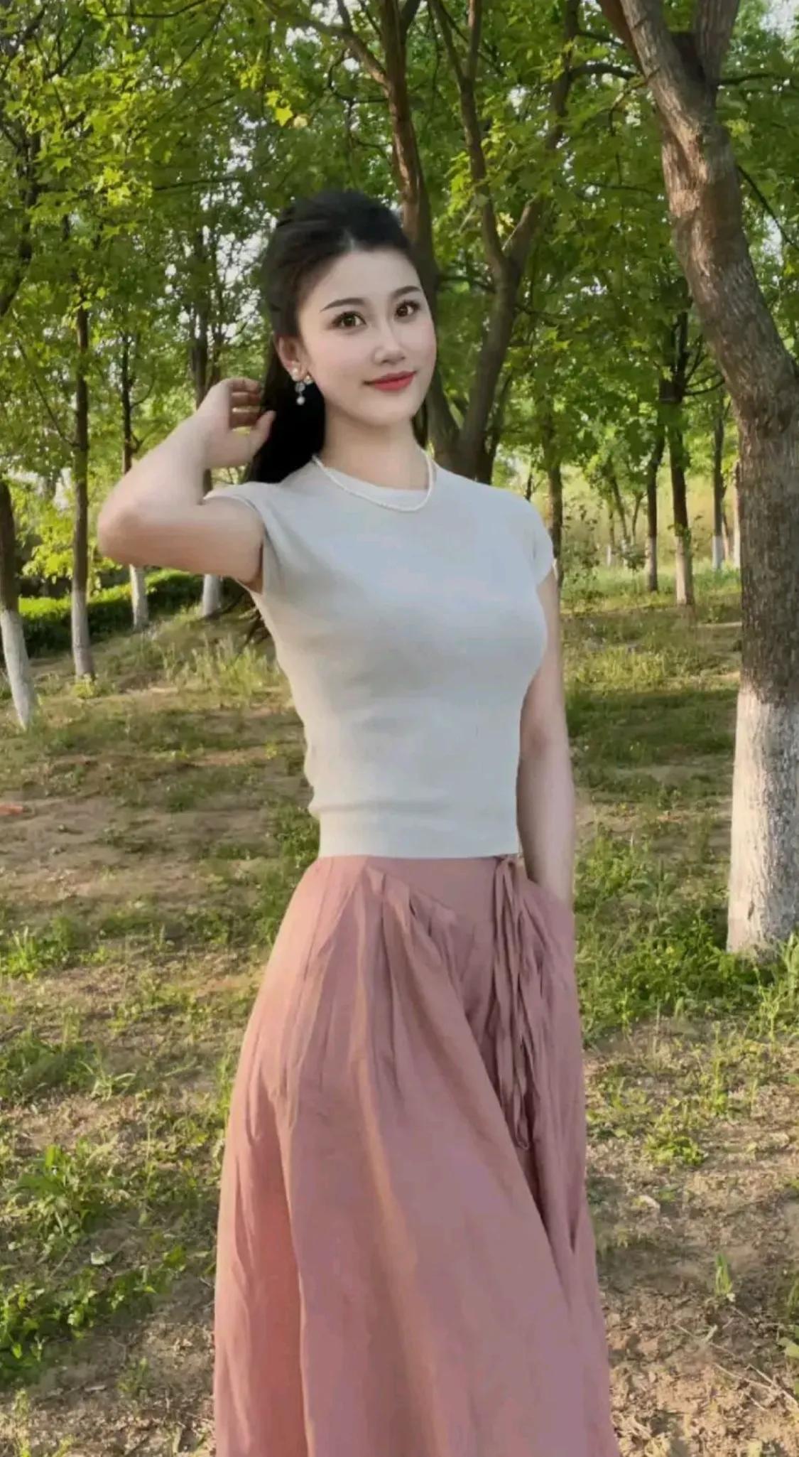 躺在床上睡不着，突然想明白了一件事，我TM会死的。也许是10年后，也许是20年后