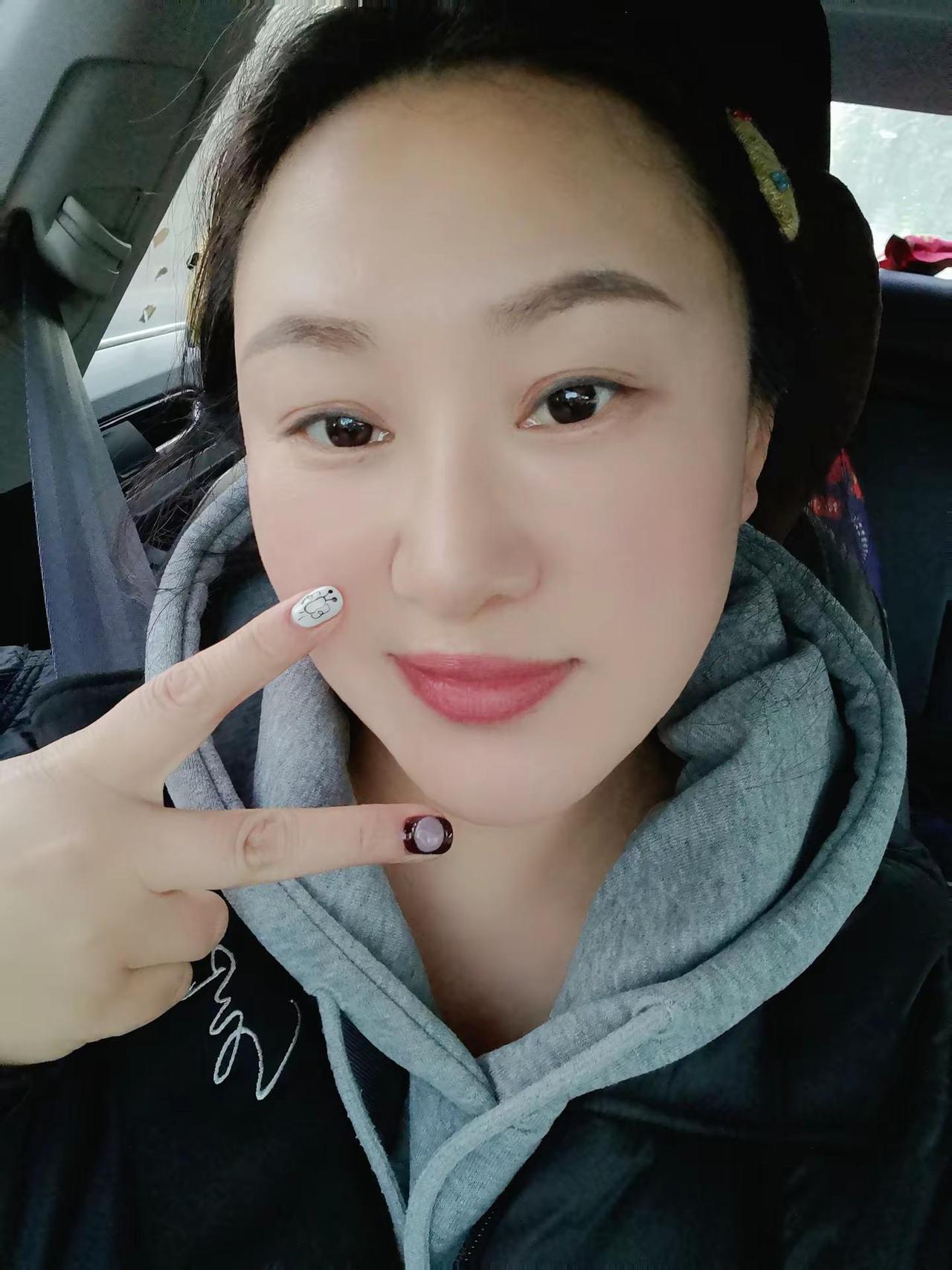 想偷个懒～～～先si一会  人家都是被惦记有没有吃饱，穿暖。我就厉害了，被惦记永