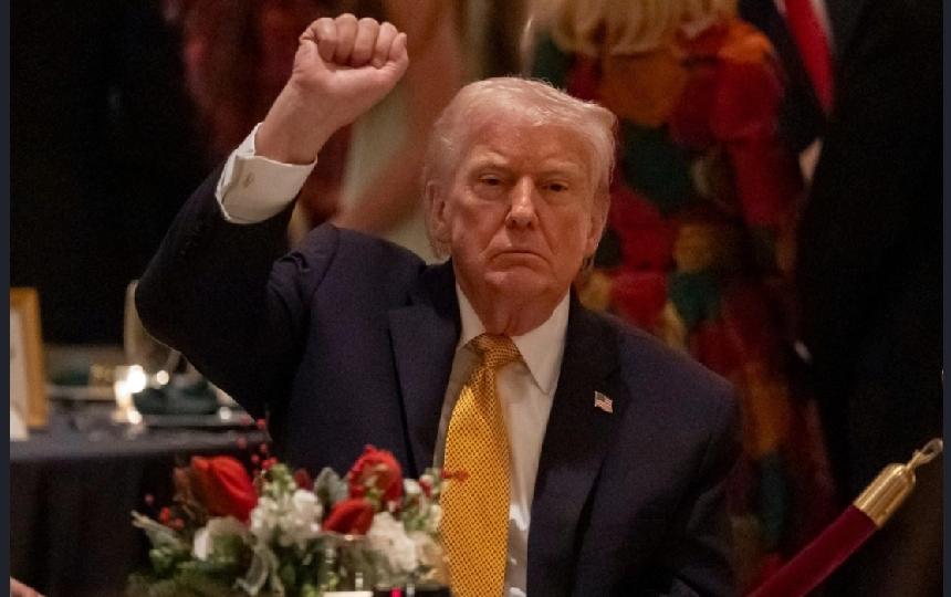 美国总统特朗普圣诞节（25日）晚上在其社交平台发文，宣布美军对尼日利亚西北部的伊