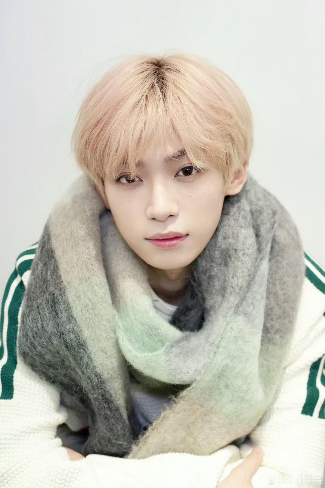 梓渝金发顺毛梓渝的库存 嗯嗯 