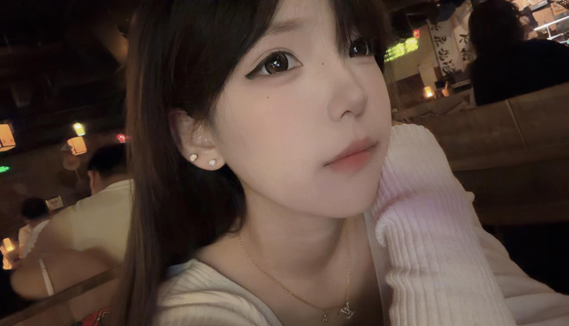 如果纠缠是一种痛 那我愿意一直痛下去 至少你还在 不是吗