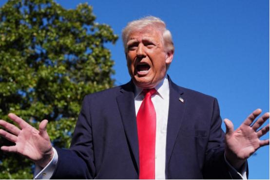 不想访华了？
 
特朗普突然召回驻华大使，财长公开骂中国！不是不来了，是戏演给几