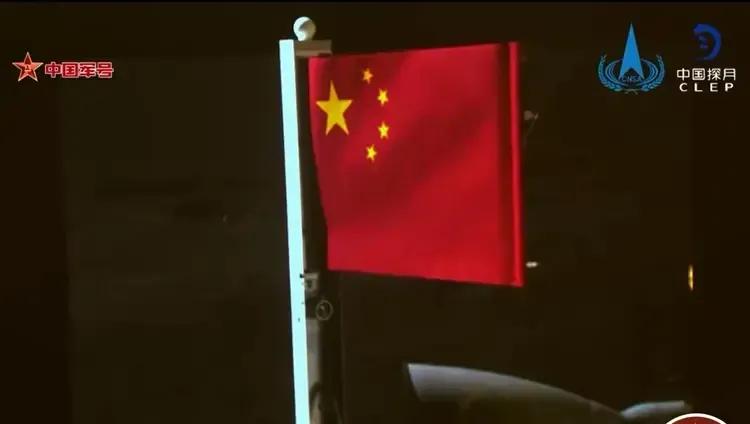  
嫦娥六号登月成功，
是每个人心中的骄傲。
祖国的日益强大，
由衷的为祖国感到