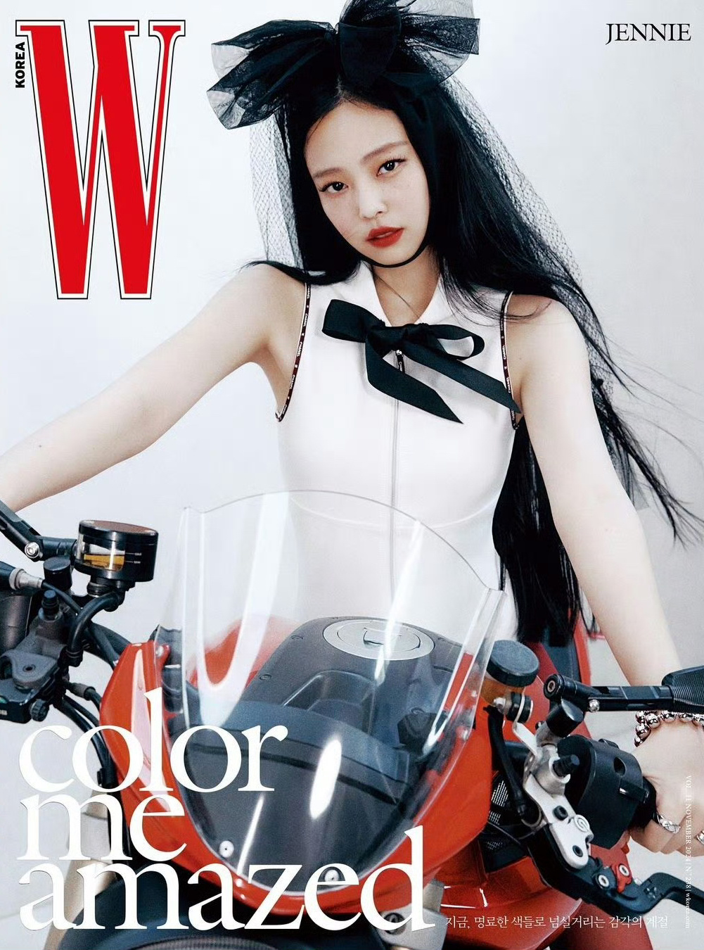 #JENNIE[超话]##jennie##Jennie生图#W Korea 11