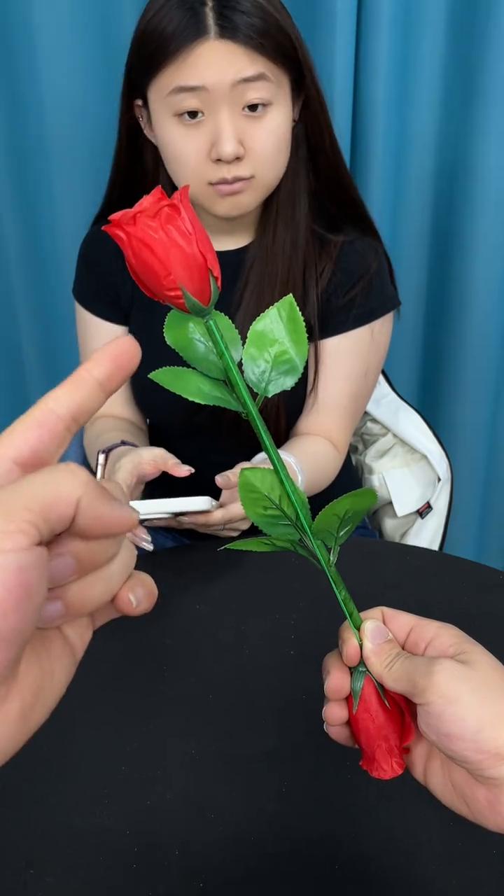 哎呦我的妈，一个字，绝！