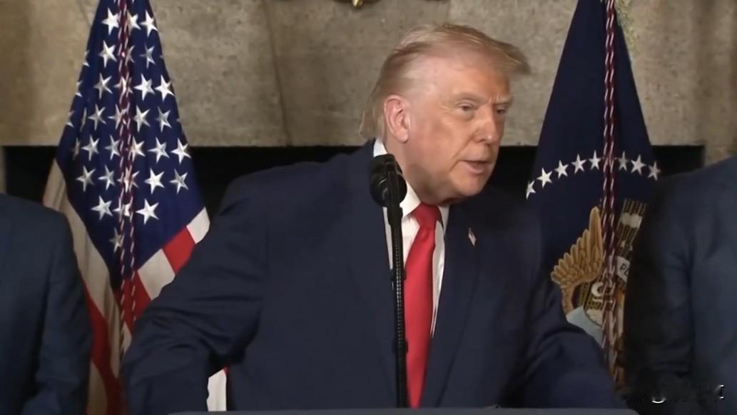 特朗普再次提出希望格陵兰岛！

美国总统特朗普今天在宣布建造“特朗普”级战舰的活