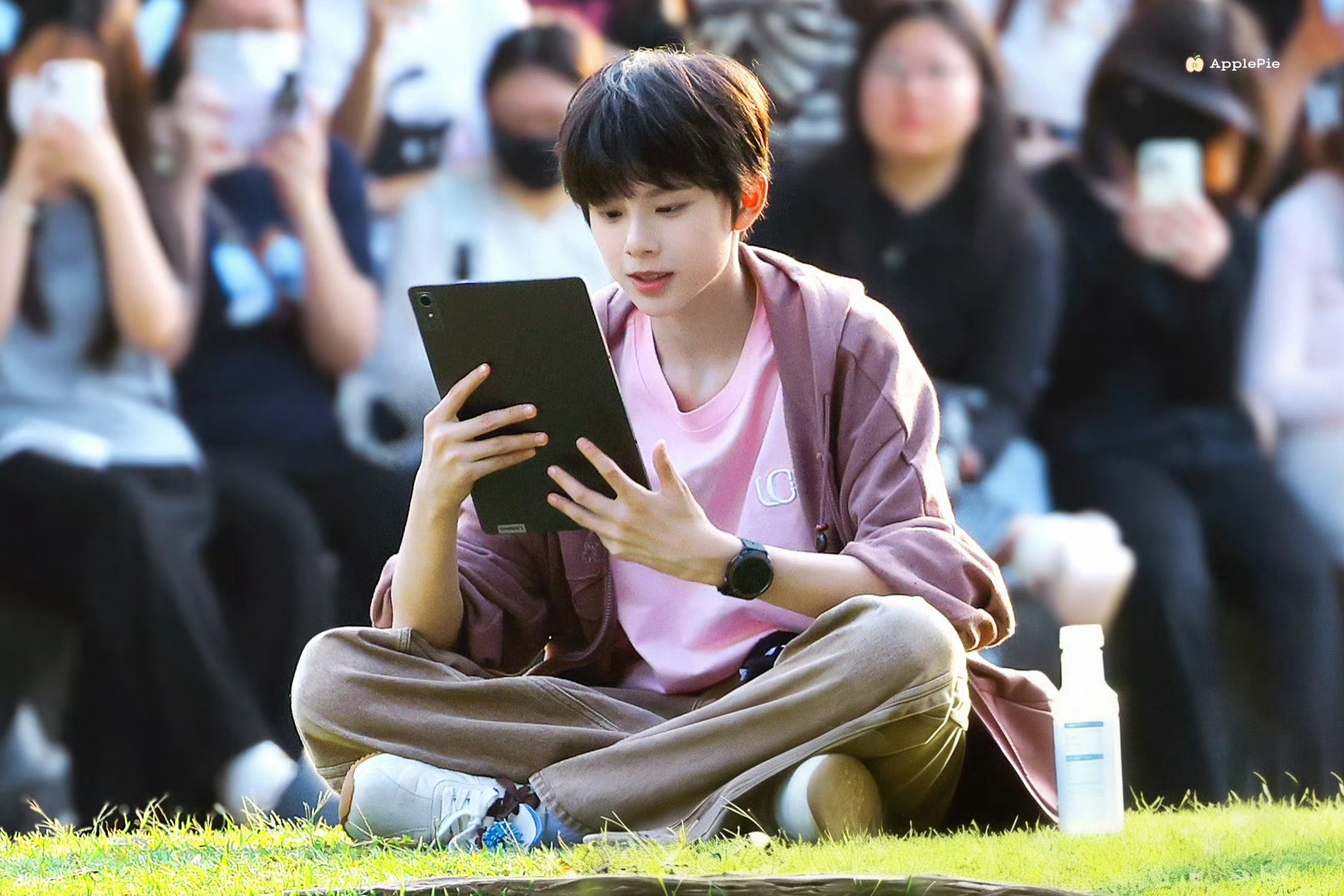 陈思罕温柔学长 陈思罕《我们的少年时代2》路透，干净又治愈，一眼心动的青春氛围感