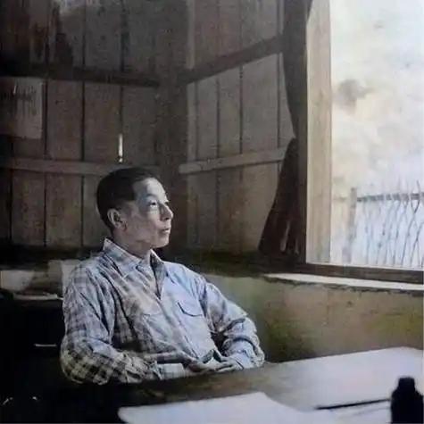 蒋介石曾计划长期囚禁张学良，然而张学良在软禁期间却与赵一荻在贵州过着闲适生活，其