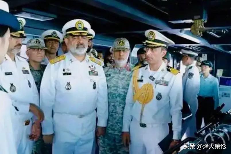 3月26日凌晨，阿巴斯港的一声巨响，宣告了伊朗海军司令坦格西里被“物理销毁”。坦