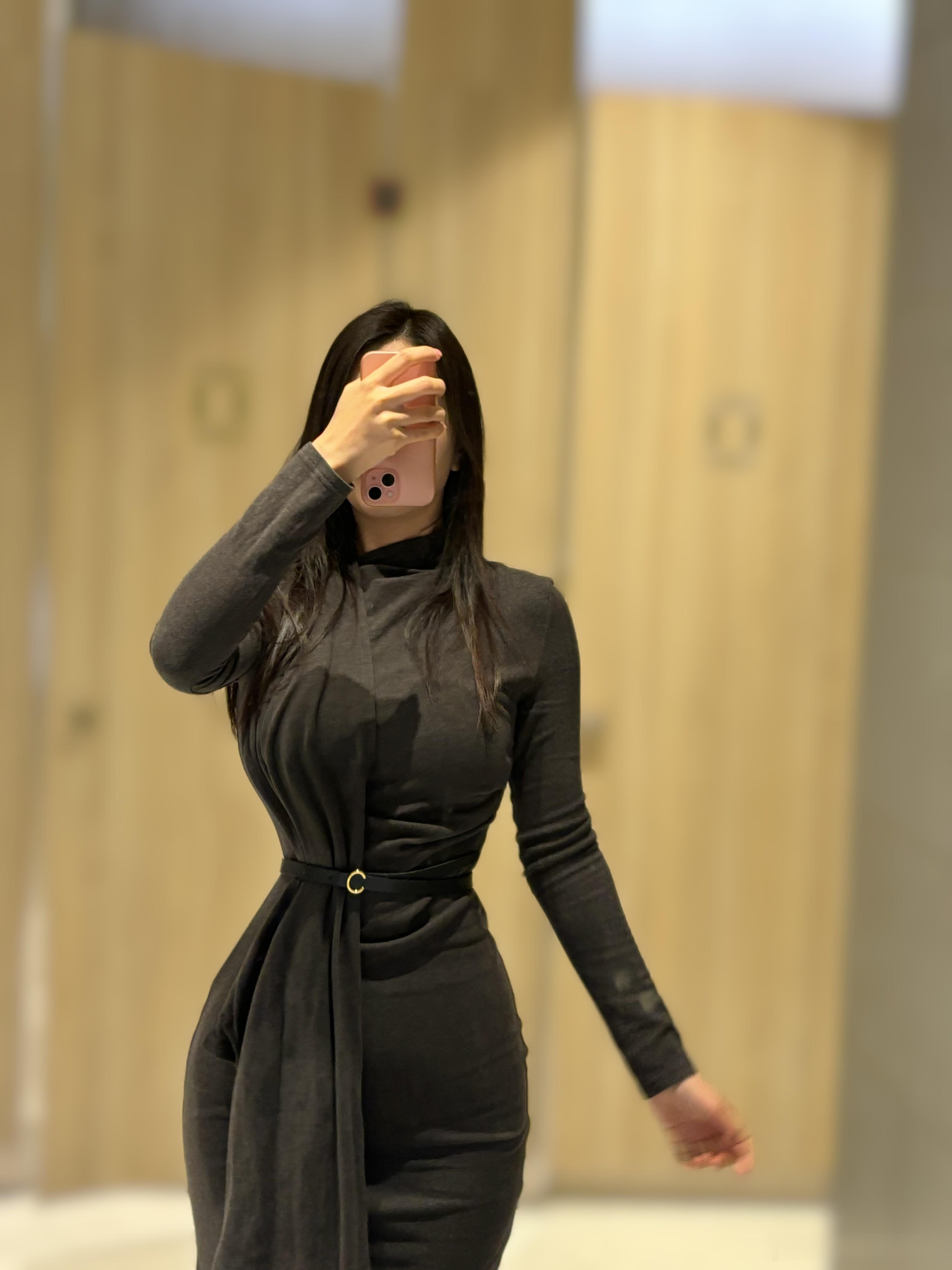 春节前的加班狗#致敬每位春节期间坚守在岗位上的人# ​​​