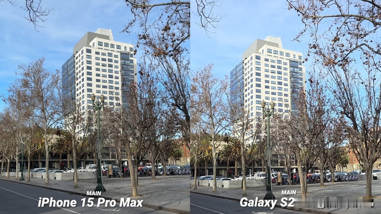 海外科技博主对比iPhone 15 Pro Max和三星Galaxy S24 U