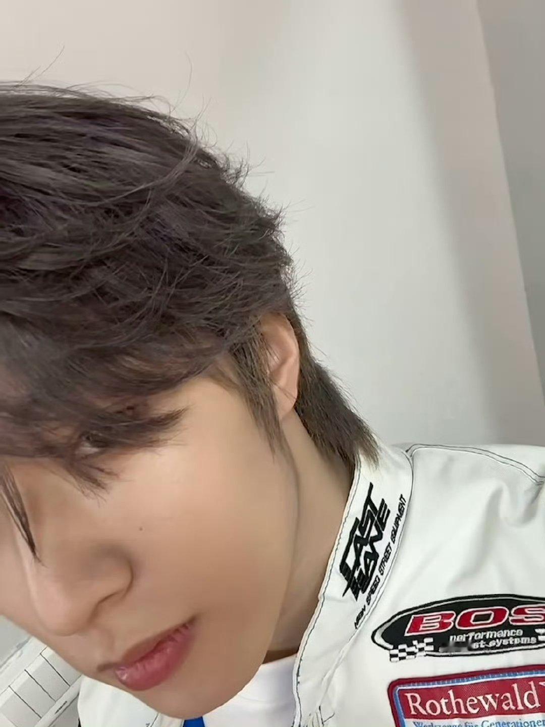 刘耀文怼脸live刘耀文突然hi 刘耀文怼脸live来啦 ​​​